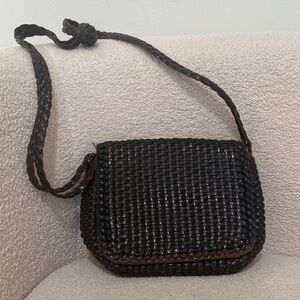 Gabrielle de Vecchi Black Woven Crossbody Bag